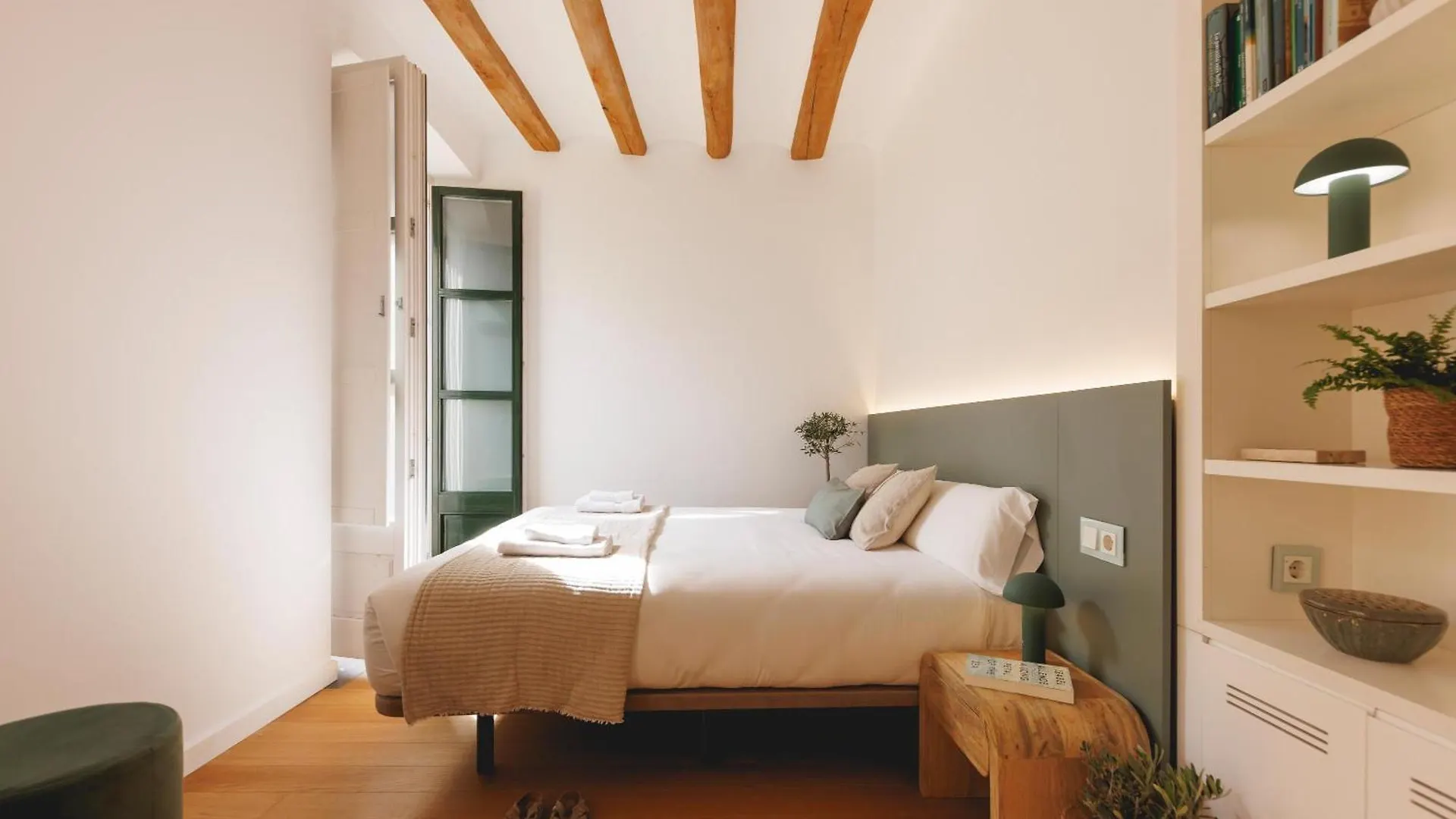Bravissimo La Joia Del Barri Vell Apartman Girona 0*,  Spanyolország